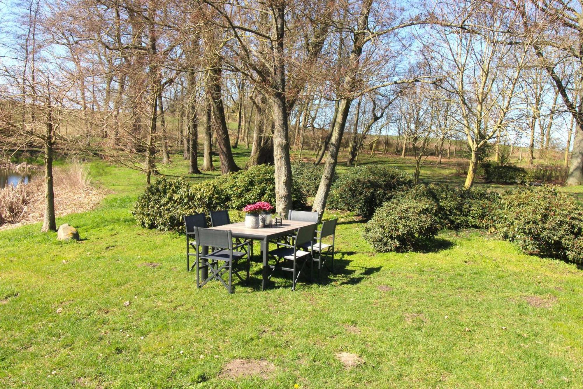 Gutshof Dornbusch Fewo 2 - Seefahrer Kröpelin Esterno foto