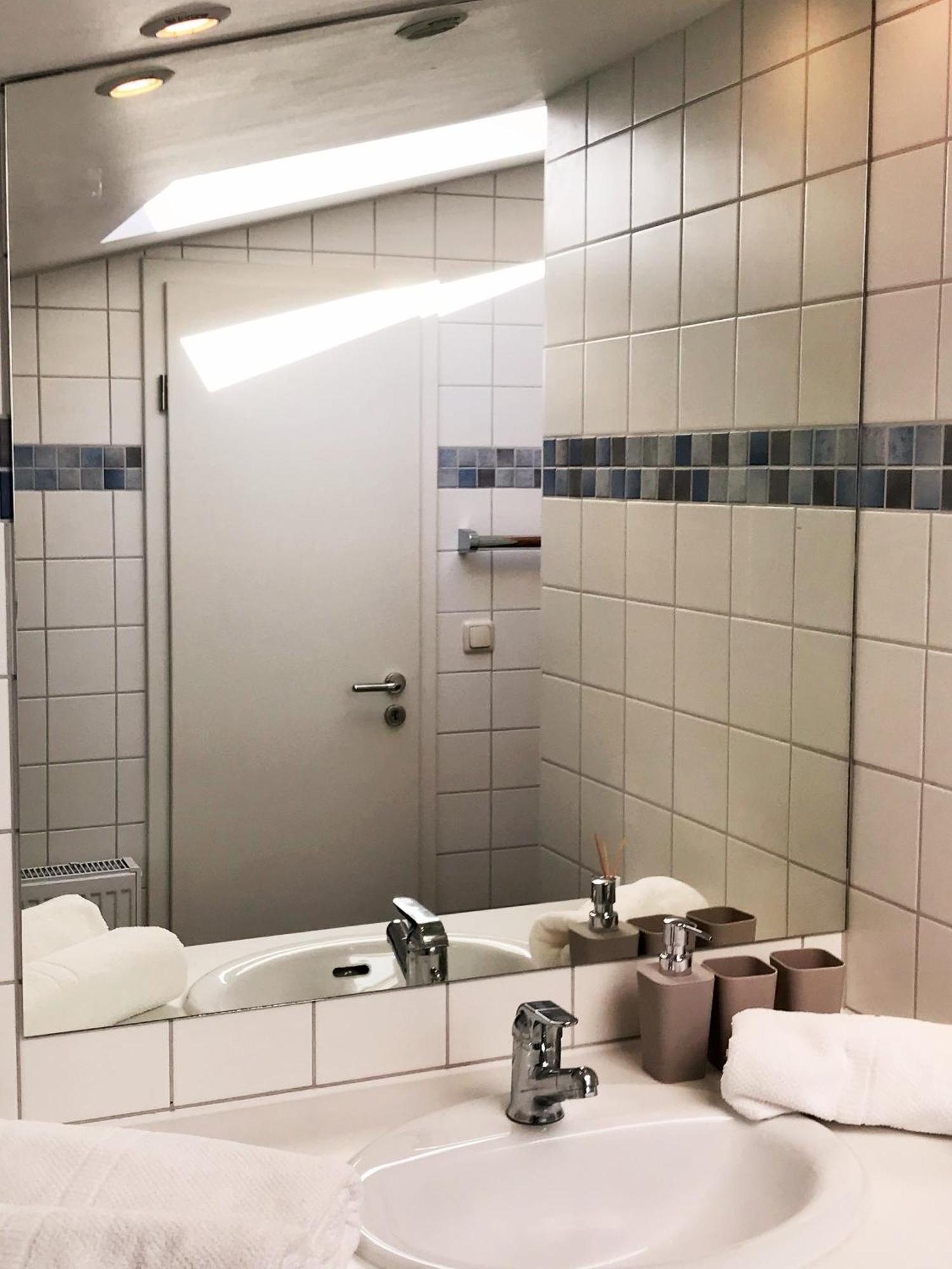 Gutshof Dornbusch Fewo 2 - Seefahrer Kröpelin Esterno foto